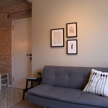Romantic Apartment Valenza Esterno foto